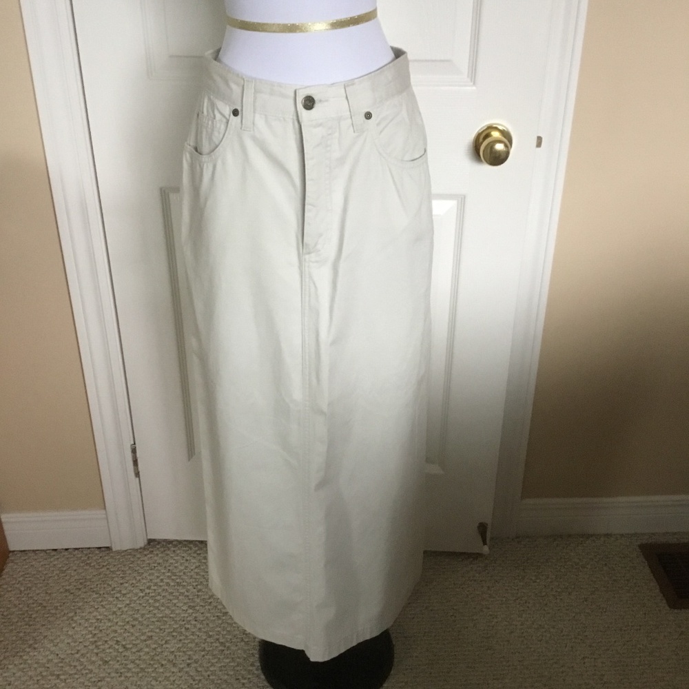 Nearly New Denver Hayes Long  Cotton khaki Skirt
